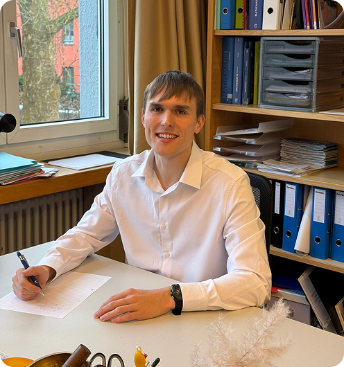 Nils Manuel Nowak - Teacher
